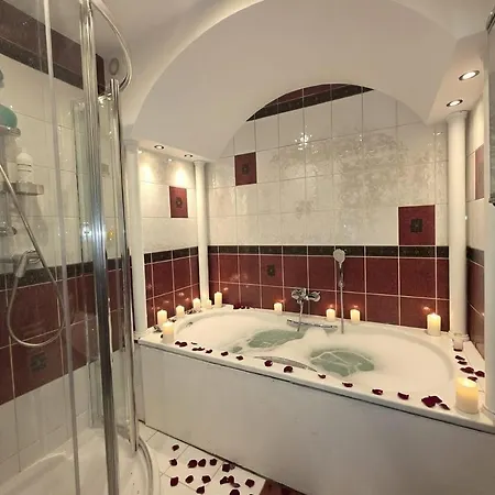 Διαμέρισμα Chill With Jacuzzi *