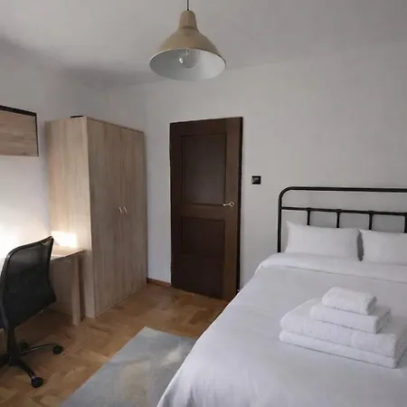 Apartament Chill With Jacuzzi